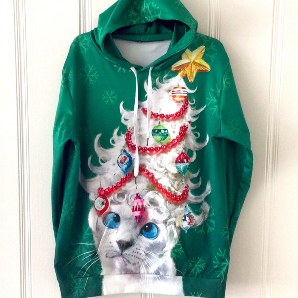 ADORABLE CAT/CHRISTMAS TREE MIX!